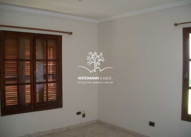 CASA EN ALQUILER, SANTO TOME RESIDENCIAL