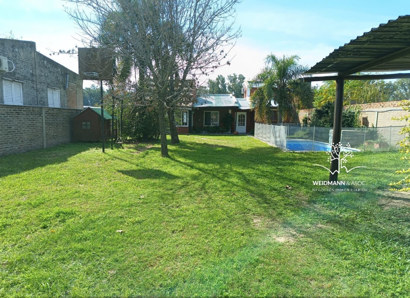 Casaquinta en venta, Arroyo Leyes Ruta 1 Km 13