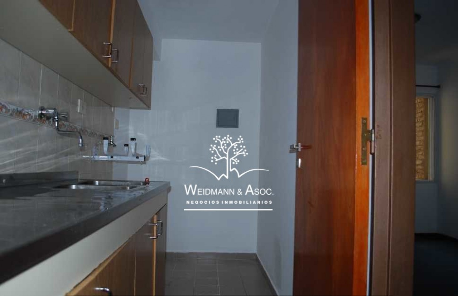 Departamento en venta, 2 dormitorios, alquilado, ciudad de Santa Fe