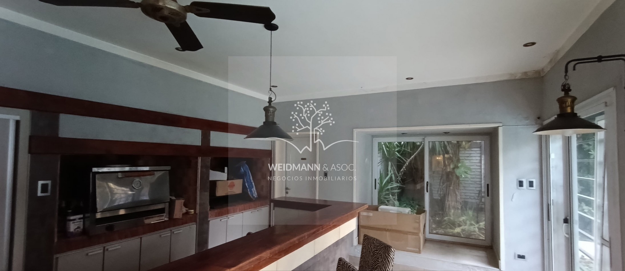 Casa importante, excelente opcion con posibilidad de financiacion.