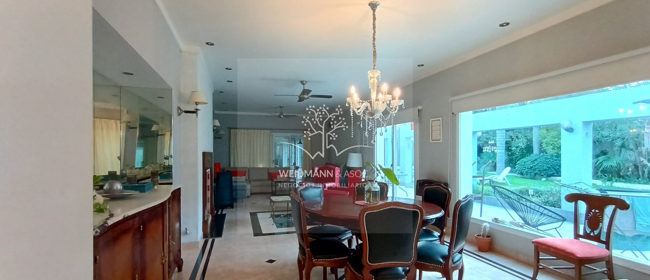 Casa importante, excelente opcion con posibilidad de financiacion.
