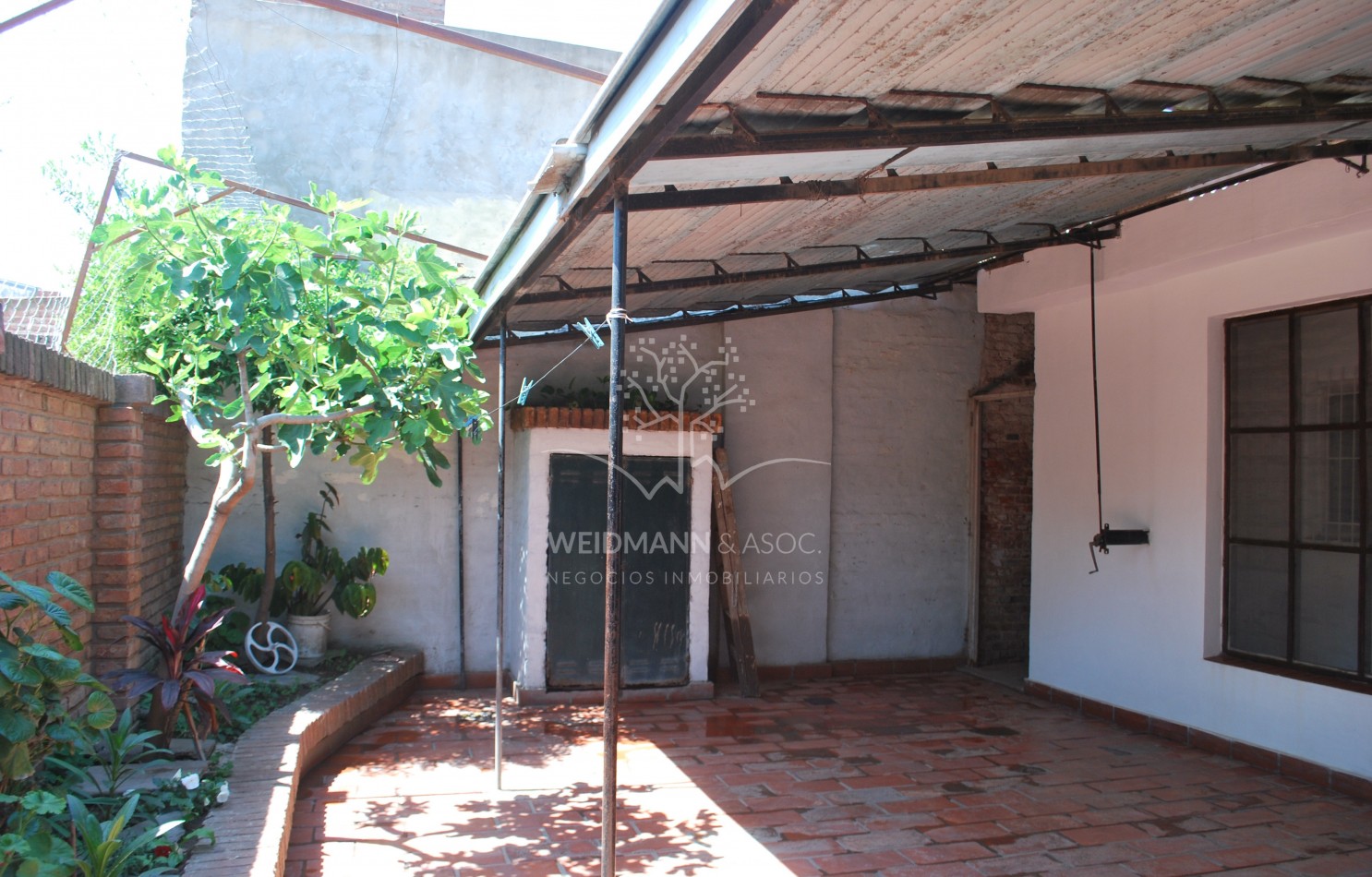 Casa de 2 dormitorios en alquiler, zona norte