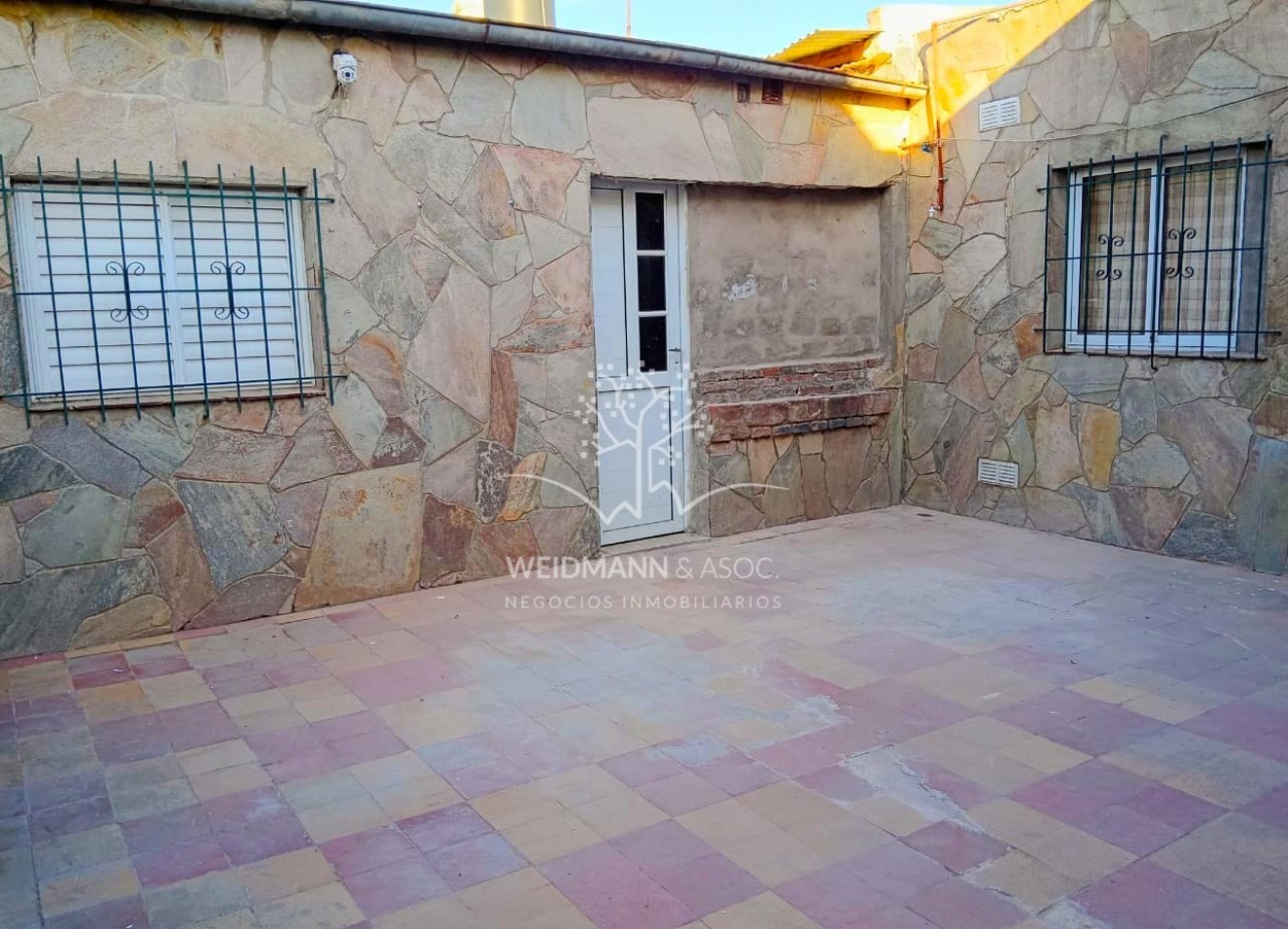 Casa en venta, Pasaje. Pasteur 7438 a 200 m. de Avenida Aristobulo del Valle