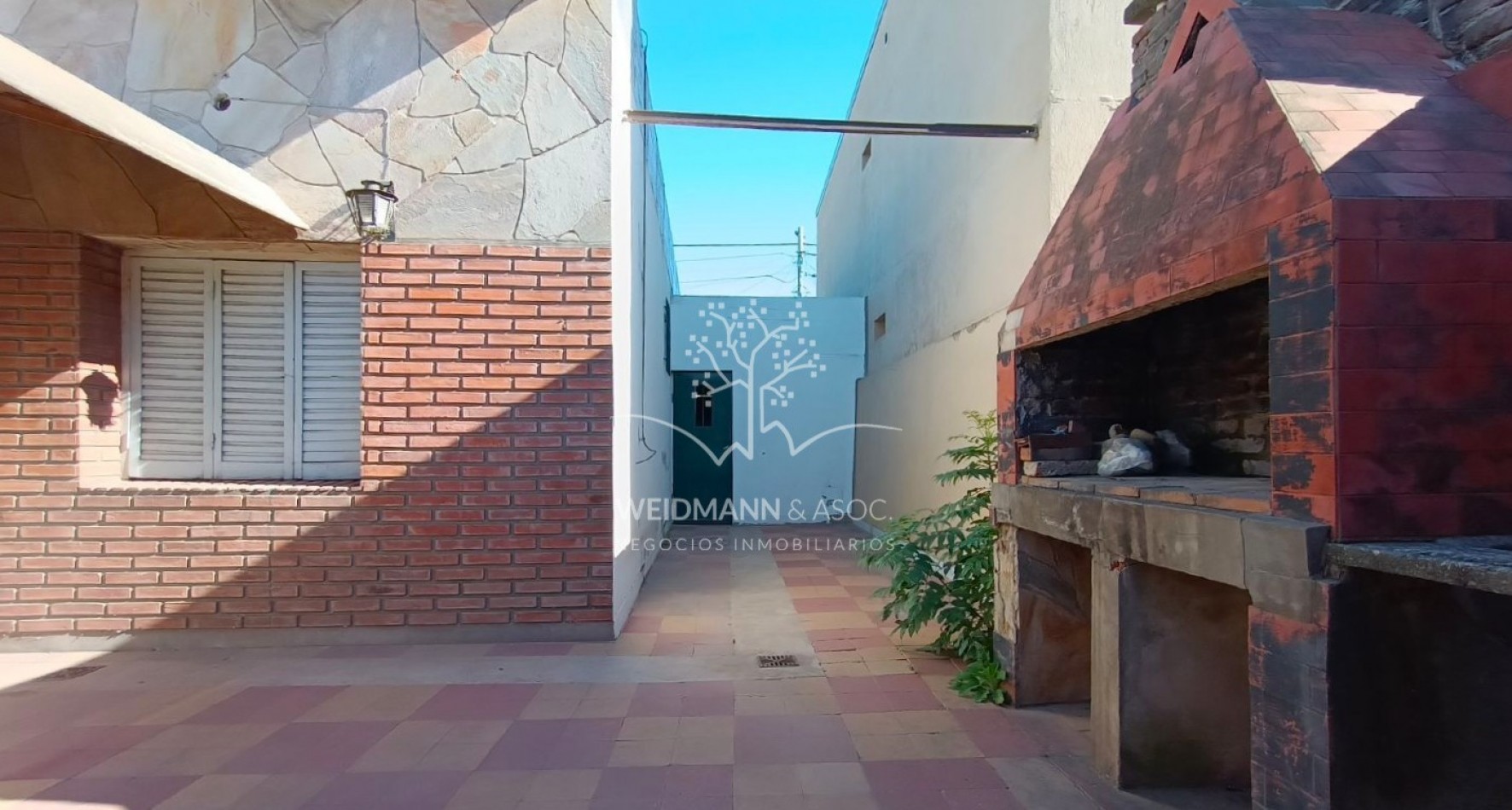 Casa en venta, Pasaje. Pasteur 7438 a 200 m. de Avenida Aristobulo del Valle