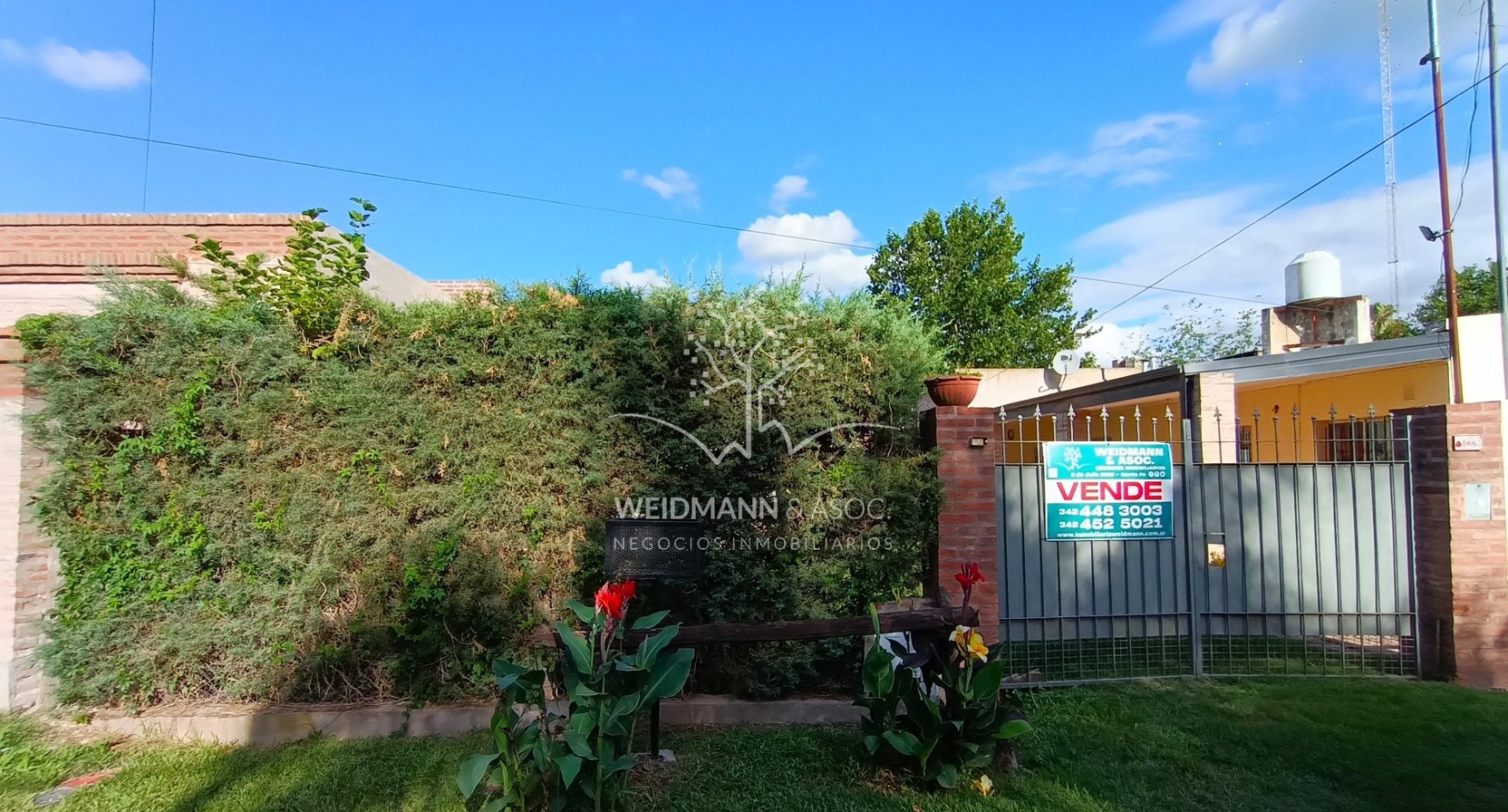Casaquinta de 2 dormitorios con piscina en venta, Altos del Sauce, Sauce Viejo