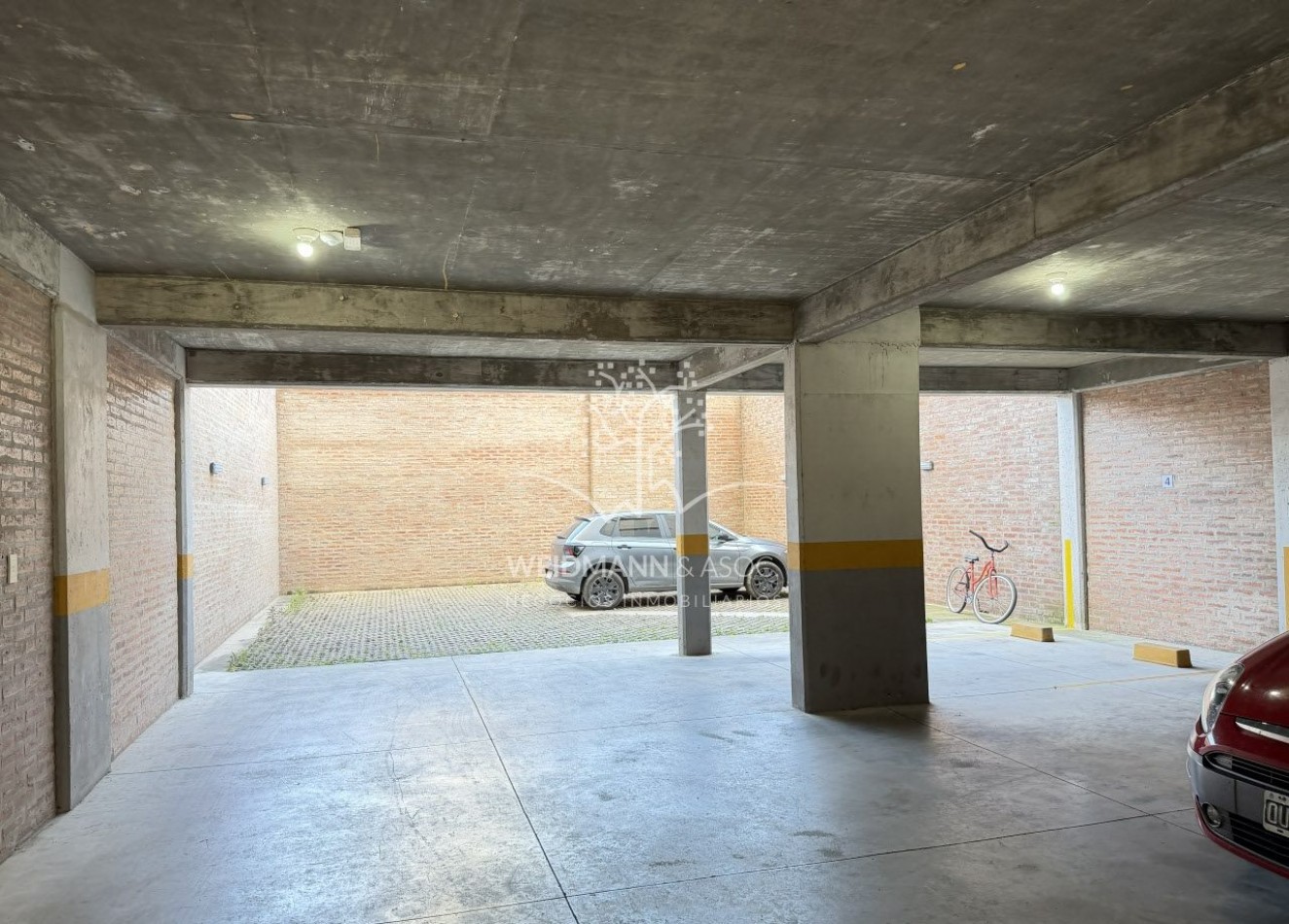 Departamento 1 dorm. en alquiler con cochera, Torre Roma, Santa Fe