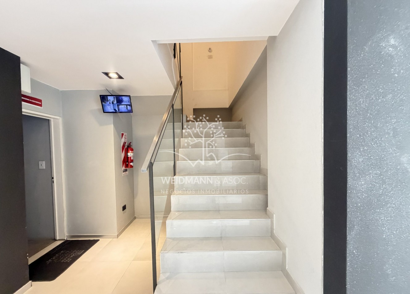 Departamento 1 dorm. en alquiler con cochera, Torre Roma, Santa Fe