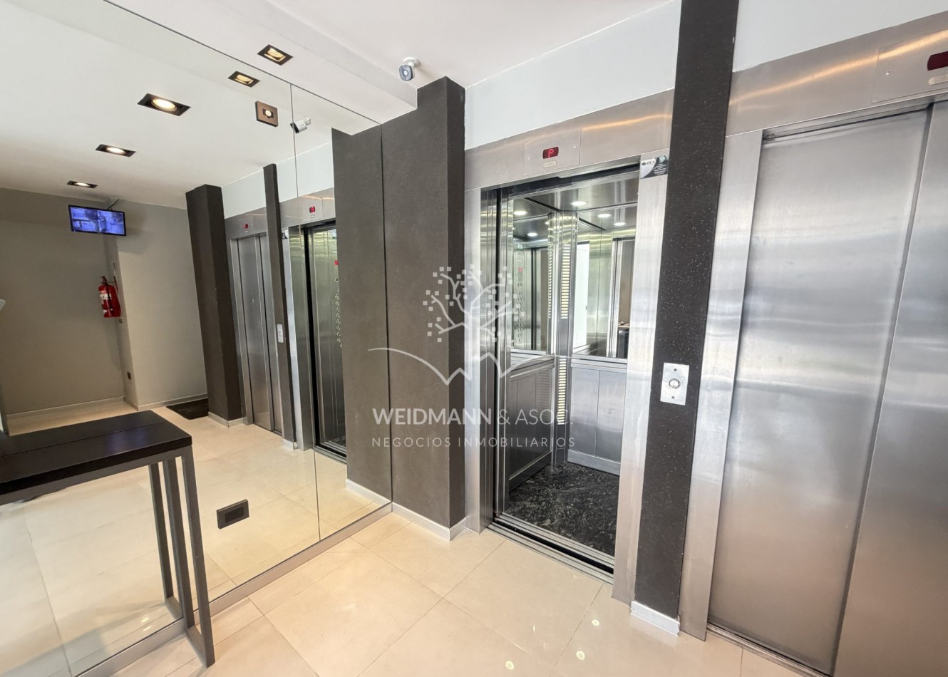 Departamento 1 dorm. en alquiler con cochera, Torre Roma, Santa Fe