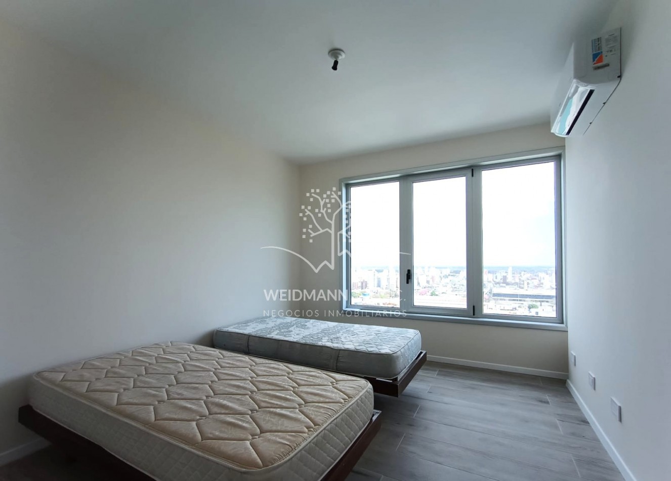 Departamento de 1 dormitorio con cochera en venta, Amarras Center, Santa Fe
