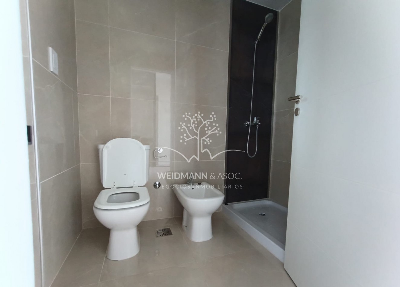 Departamento de 1 dormitorio con cochera en venta, Amarras Center, Santa Fe