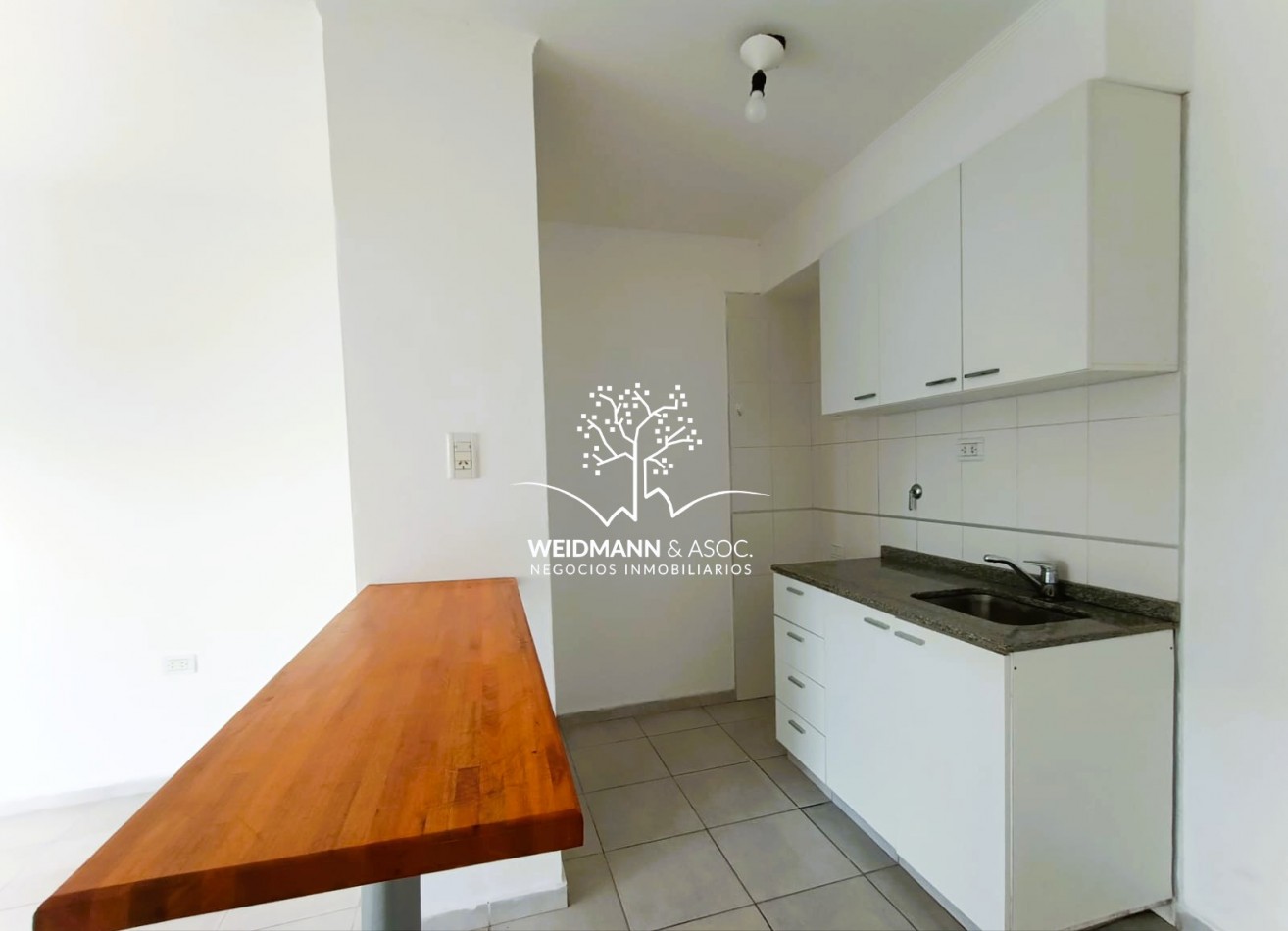 DEPARTAMENTO DE 1 DORMITORIO EN ALQUILER - LAVAISSE 1341, BARRIO SARGENTO CABRAL
