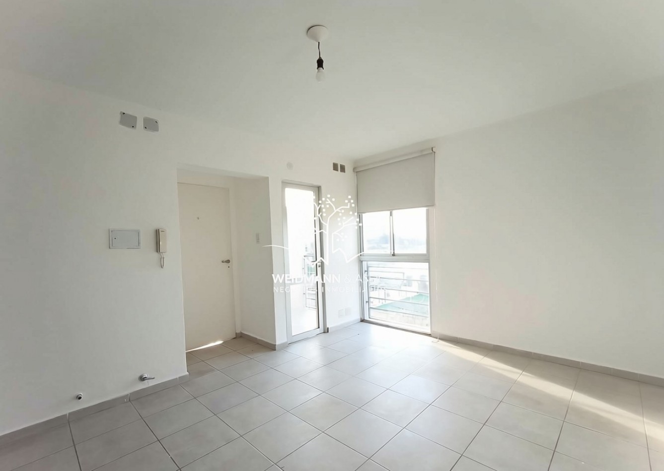 DEPARTAMENTO DE 1 DORMITORIO EN ALQUILER - LAVAISSE 1341, BARRIO SARGENTO CABRAL
