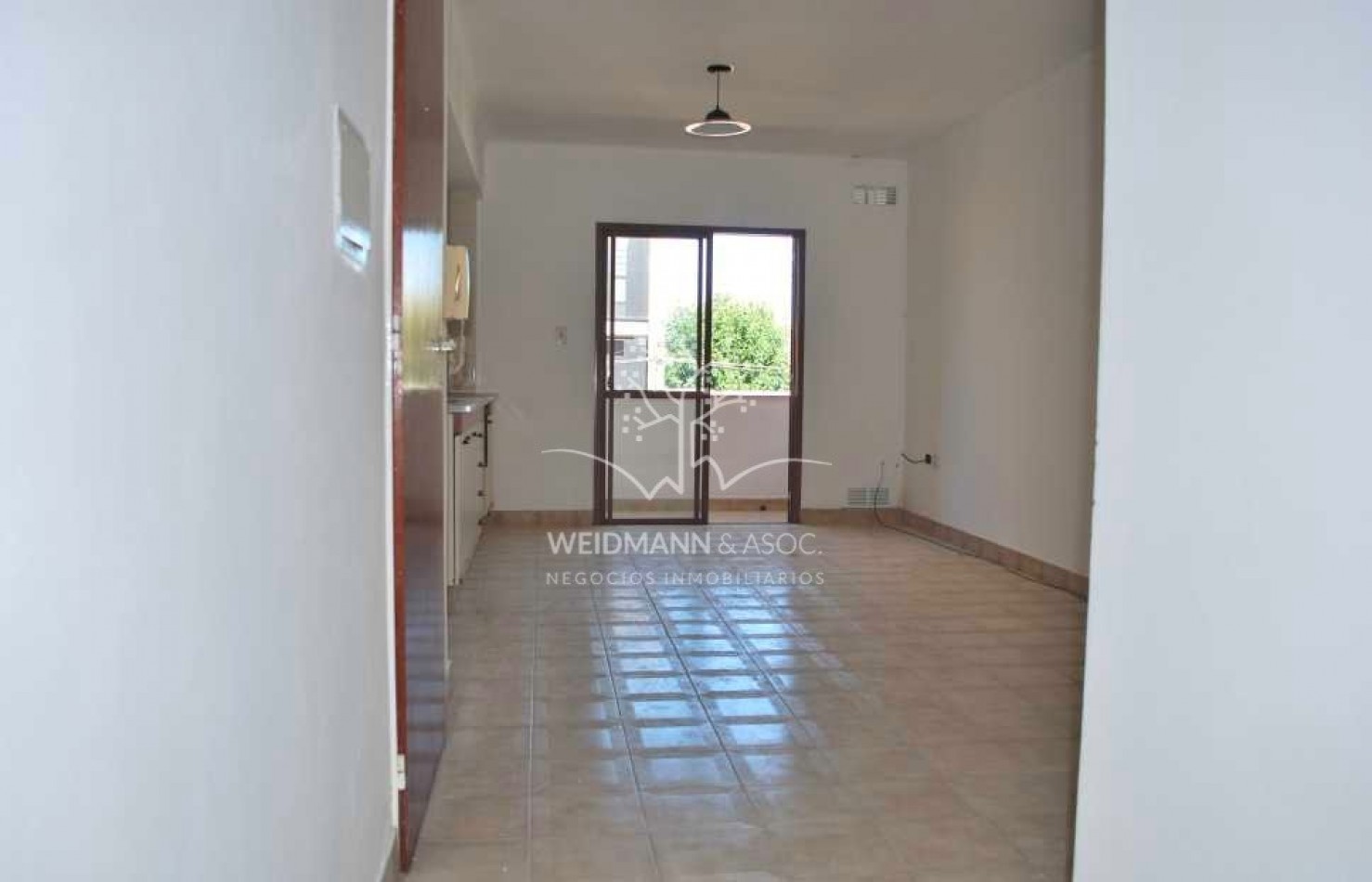 DEPARTAMENTO DE 1 DORMITORIO EN ALQUILER - NECOCHEA AL 4000 - BARRIO CANDIOTI NORTE