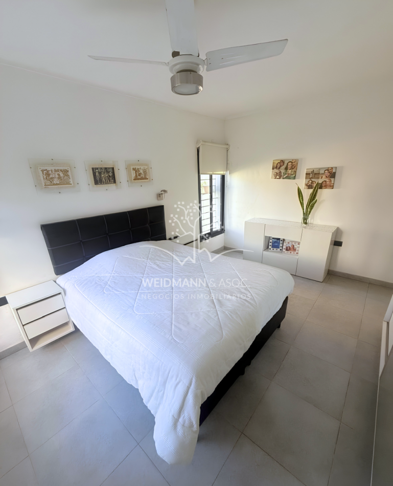 Casa de 2 dormitorios con piscina, APTA CREDITO, Recreo