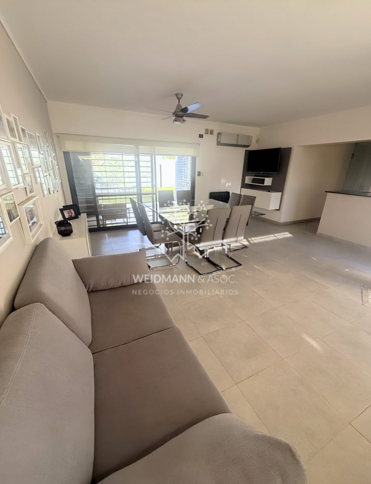Casa de 2 dormitorios con piscina, APTA CREDITO, Recreo