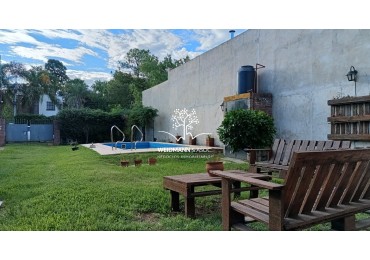 Casaquinta en venta Altos del Sauce, 2 dorm y piscina, Sauce Viejo