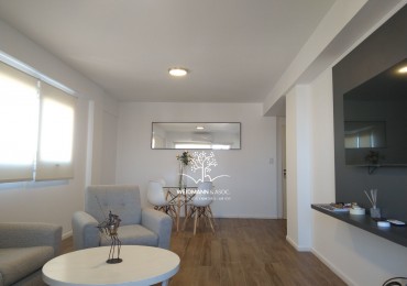 OPORTUNIDAD FLASH: Departamento de 2 dormitorios con cochera en venta, Torre Hipolito, Santa Fe