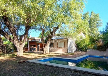 Casa en venta, Alisos al 1600, zona el mate Sauce Viejo