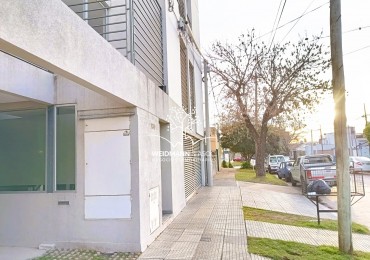DEPARTAMENTO DE 1 DORMITORIO EN ALQUILER - LAVAISSE 1341, BARRIO SARGENTO CABRAL